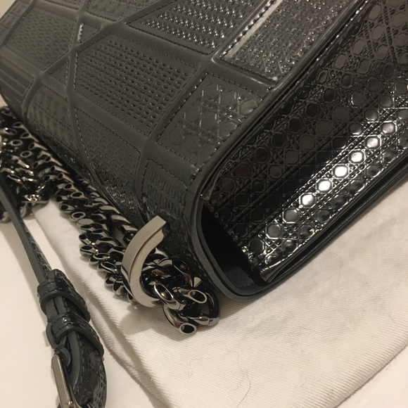 Diorama Dior Bag - Picture 9 of 14